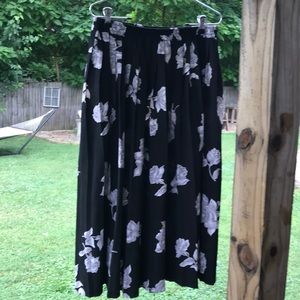 Alfred Dunner pleated skirt